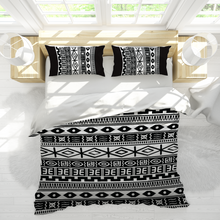 Load image into Gallery viewer, Aztec B/W 3PCs bedding set Quilt/Duvet cover